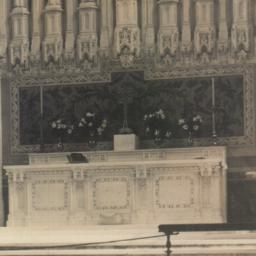 Altar & Renedas Cathedr...