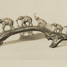 Luna Park: Elephant Carving